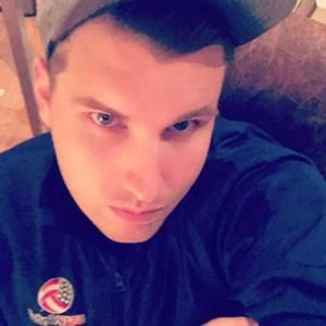 Meet your Posher, Nicholas